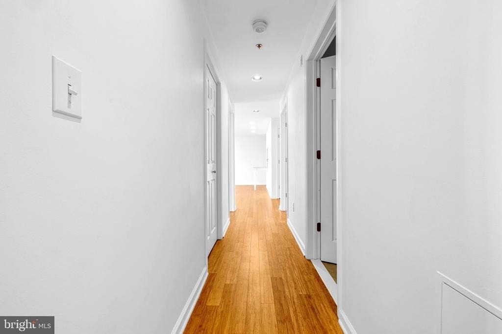 304 Academy Street - Photo 8