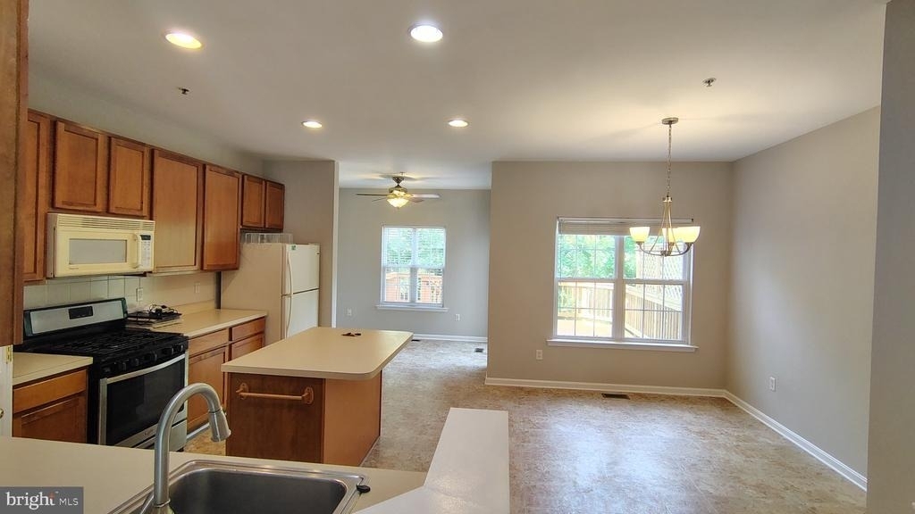 1627 Trestle Street - Photo 11