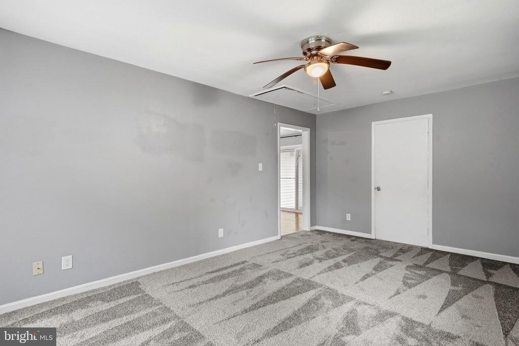 6743 Amherst Road - Photo 17