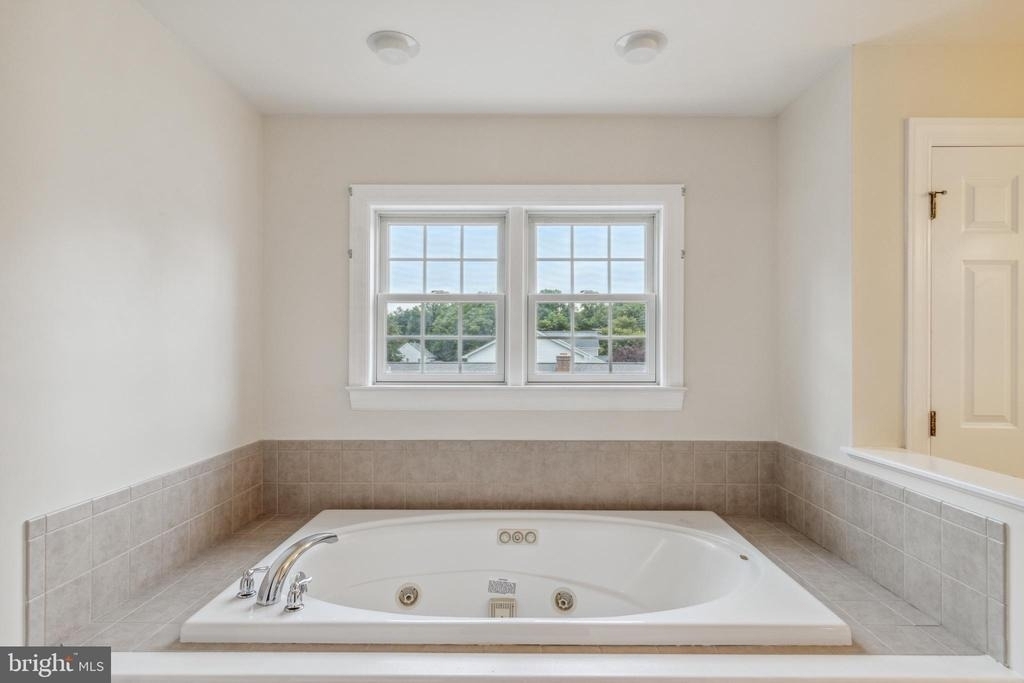 9818 Lyons Mill Road - Photo 31