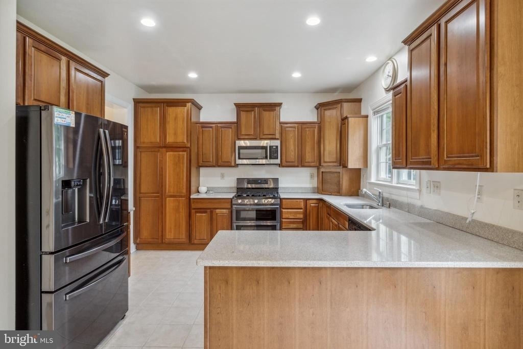 9818 Lyons Mill Road - Photo 8