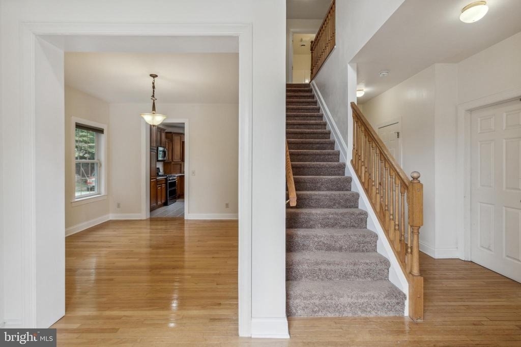 9818 Lyons Mill Road - Photo 4