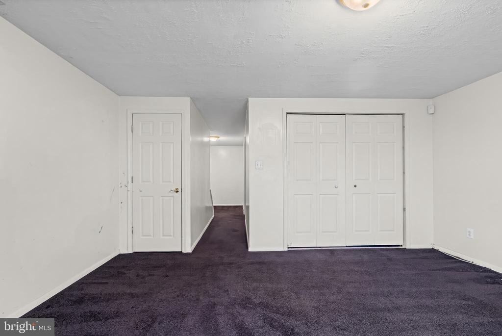 6957 Rockfield Road - Photo 17