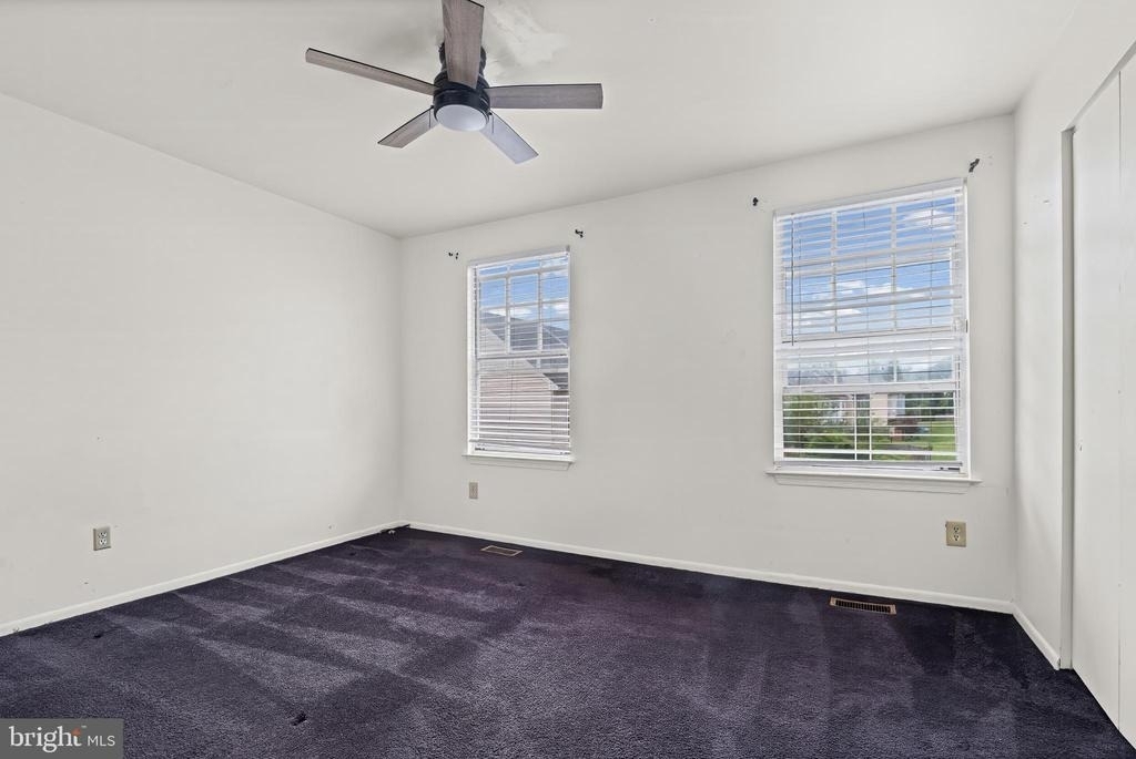 6957 Rockfield Road - Photo 7