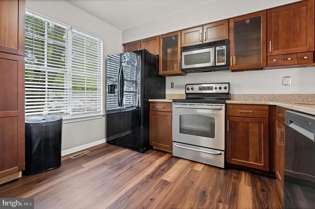 6957 Rockfield Road - Photo 1