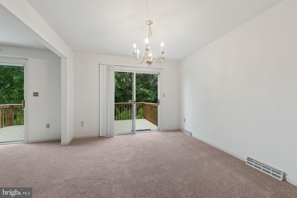 2001 Vista Lane - Photo 7