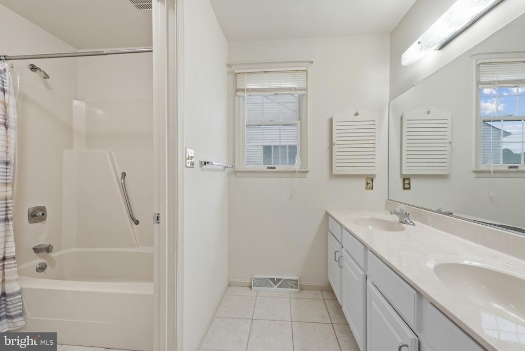 2001 Vista Lane - Photo 17
