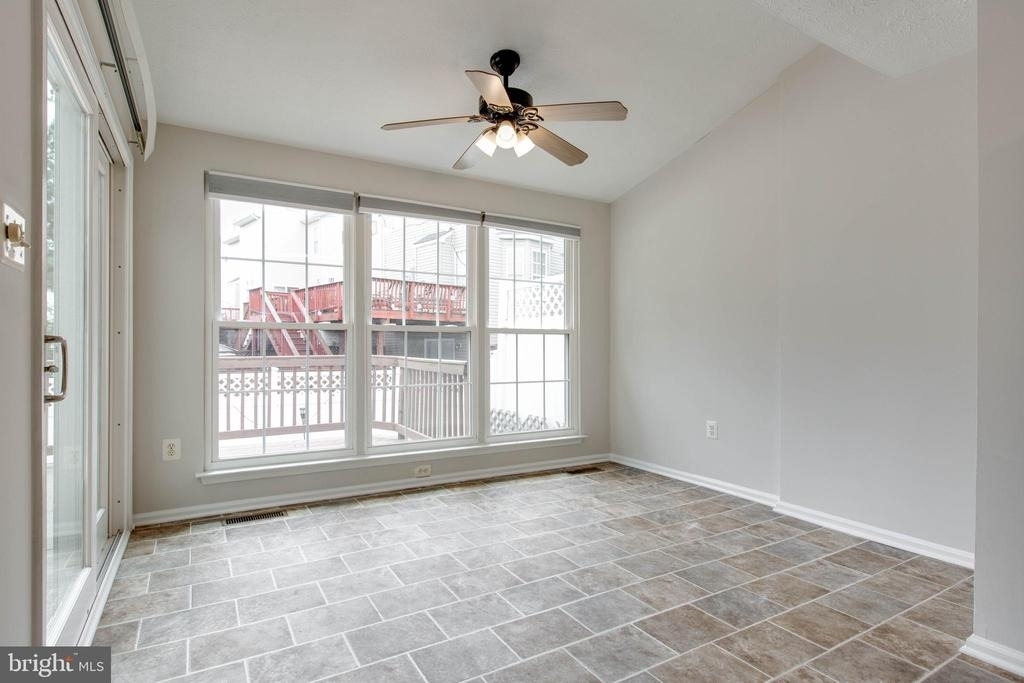 8125 Gray Stone Lane - Photo 15