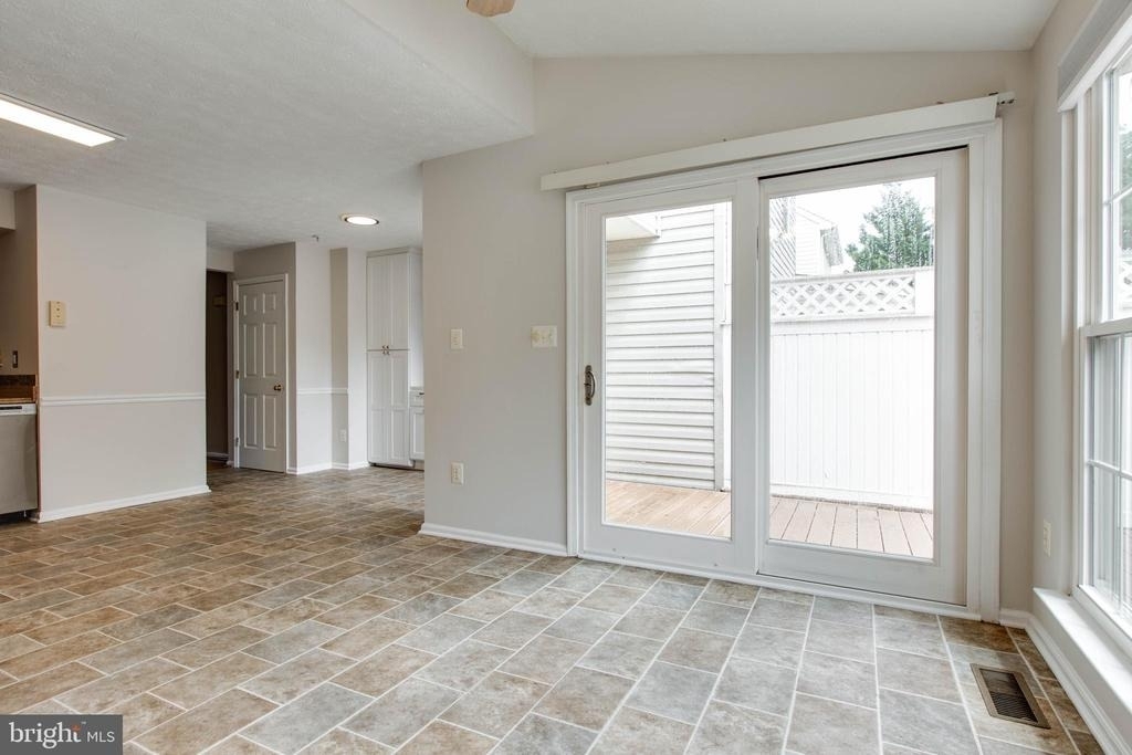 8125 Gray Stone Lane - Photo 17