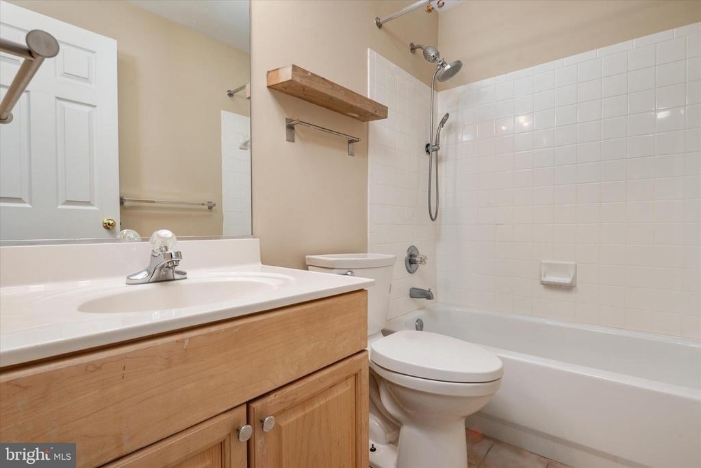 824 Stonehurst Court - Photo 28