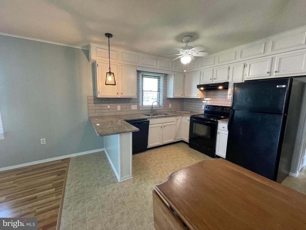 34515 Bushnell Court - Photo 2