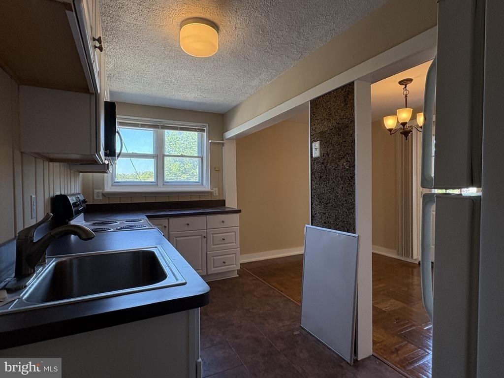 54 Madison Drive - Photo 13