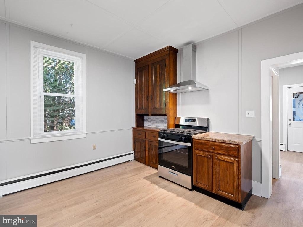 114 Baldt Ave - Photo 7