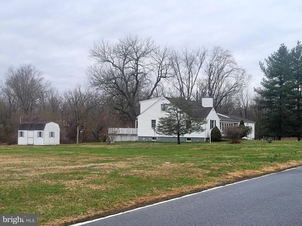 832 Evanson Road - Photo 30