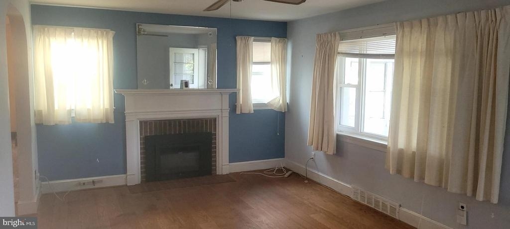 832 Evanson Road - Photo 17