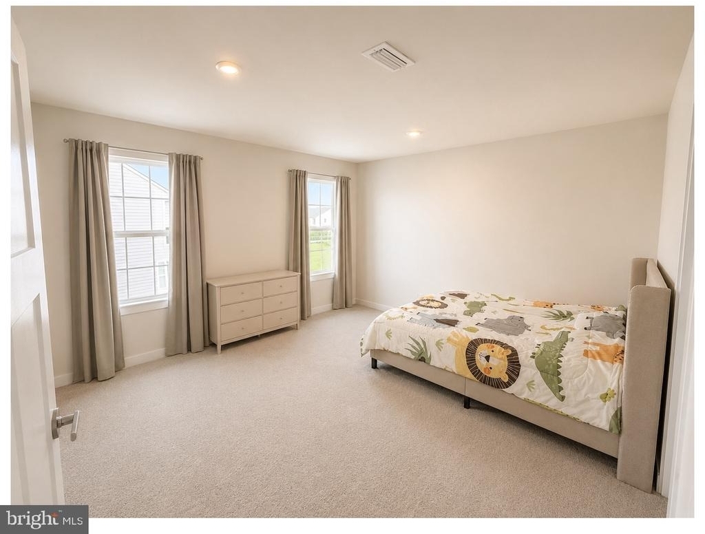 805 Llanelli Drive - Photo 33
