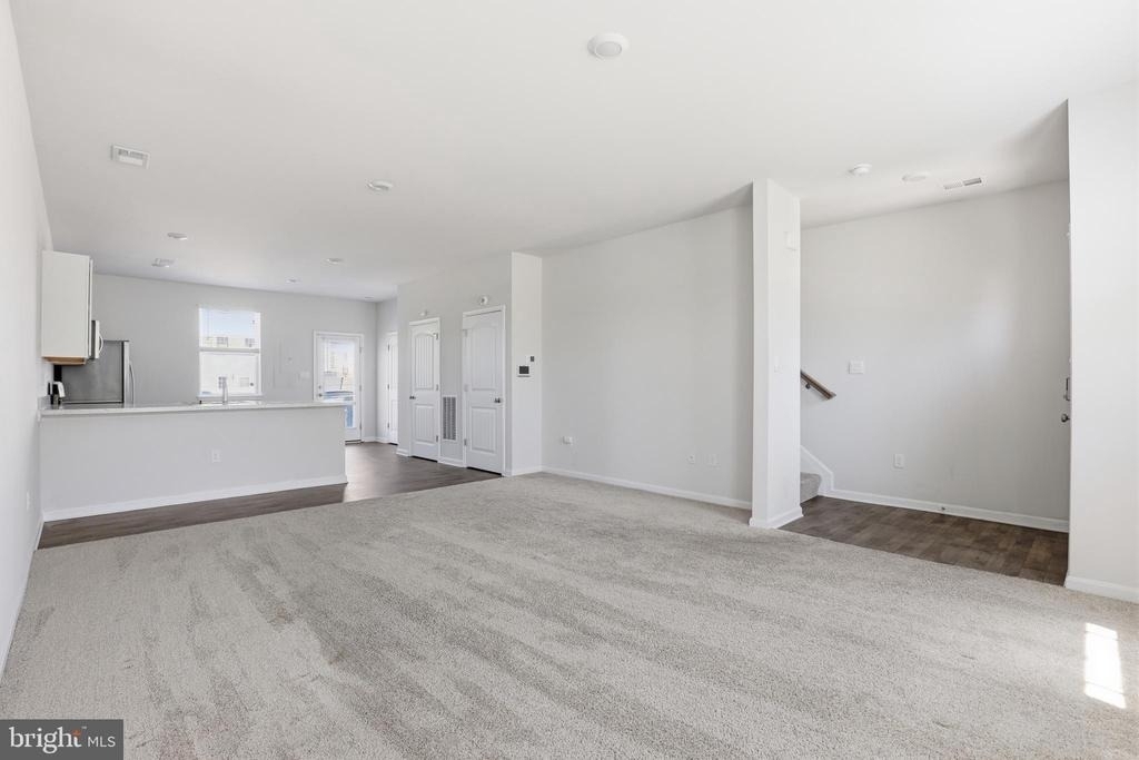 521 Ridgely Boulevard - Photo 4