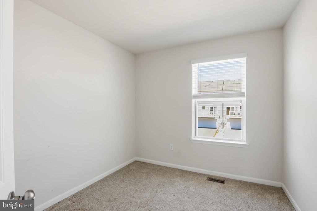 521 Ridgely Boulevard - Photo 14