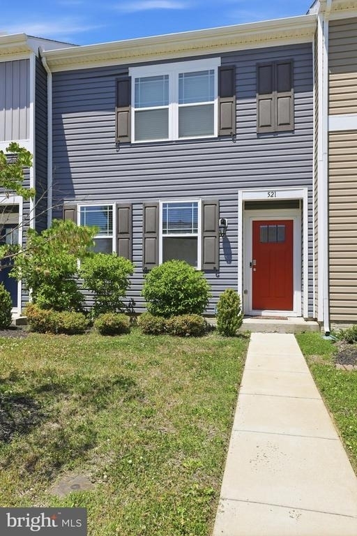 521 Ridgely Boulevard - Photo 2
