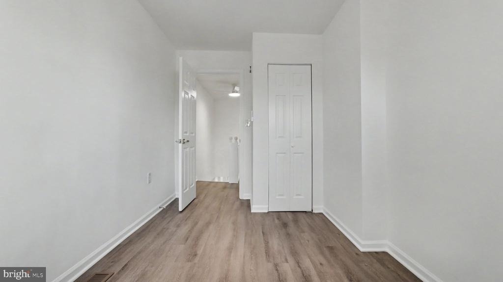 1028 Kenyon Street Nw - Photo 11