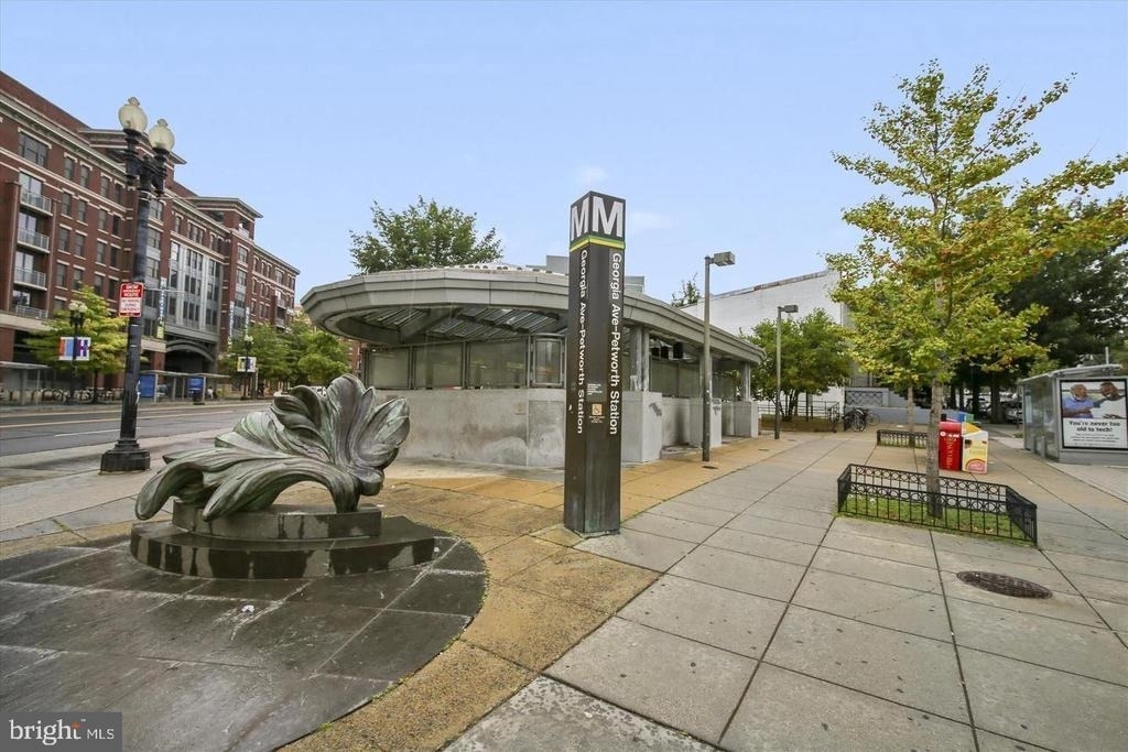 4605 Georgia Avenue Nw - Photo 26