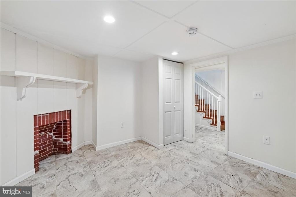 4605 Georgia Avenue Nw - Photo 18
