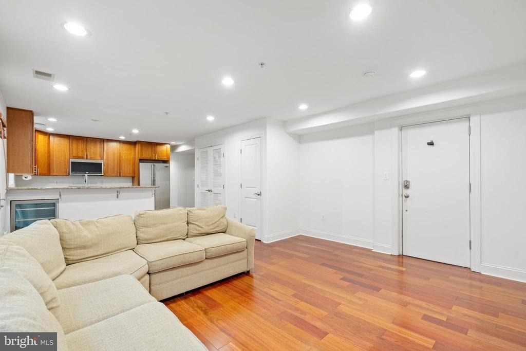 1354 Euclid Street Nw - Photo 2