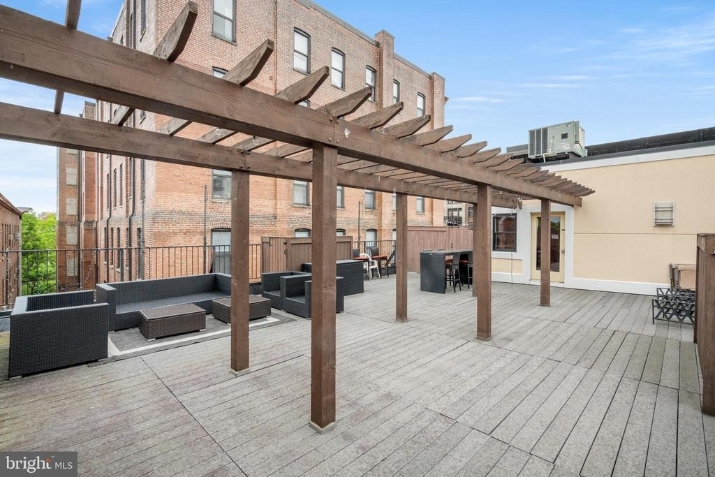 1354 Euclid Street Nw - Photo 21