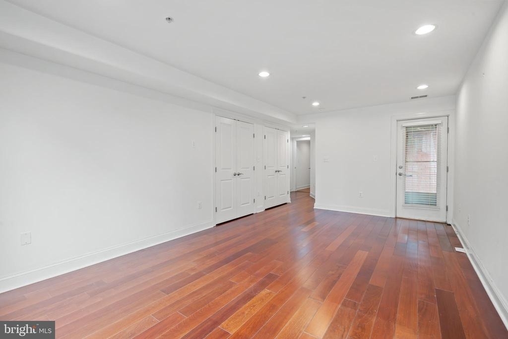 1354 Euclid Street Nw - Photo 12