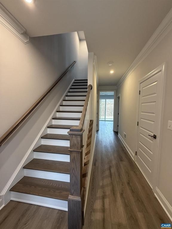 1362 Laconia Ln - Photo 1