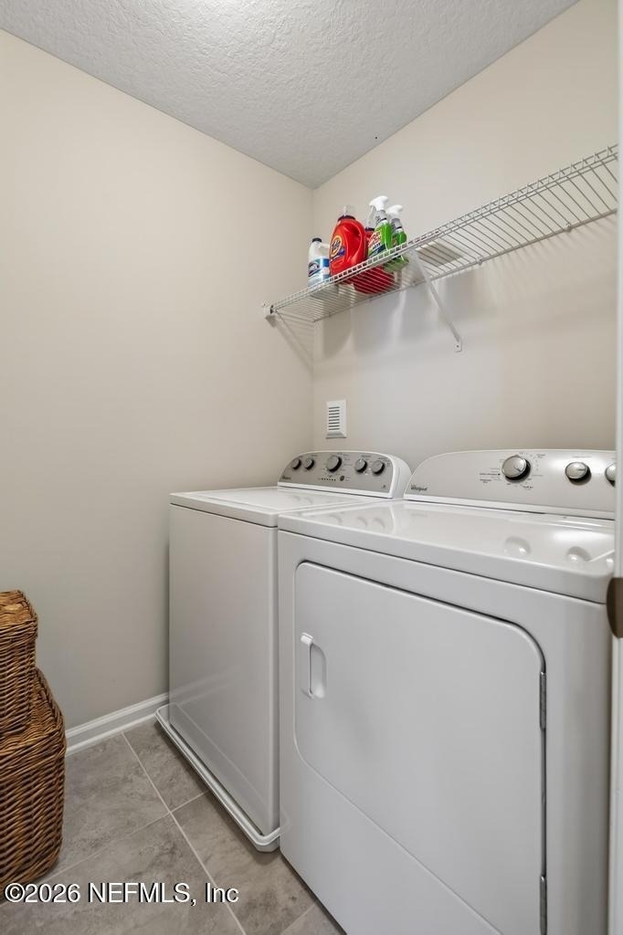 381 Richmond Drive - Photo 28