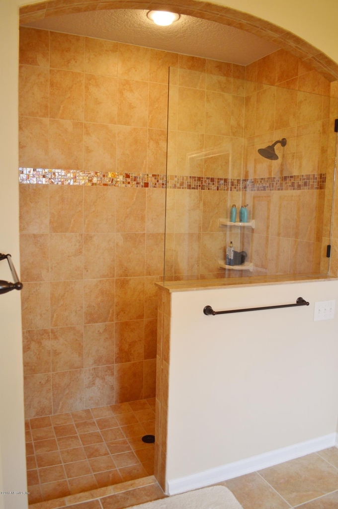 174 Spring Park Avenue - Photo 10
