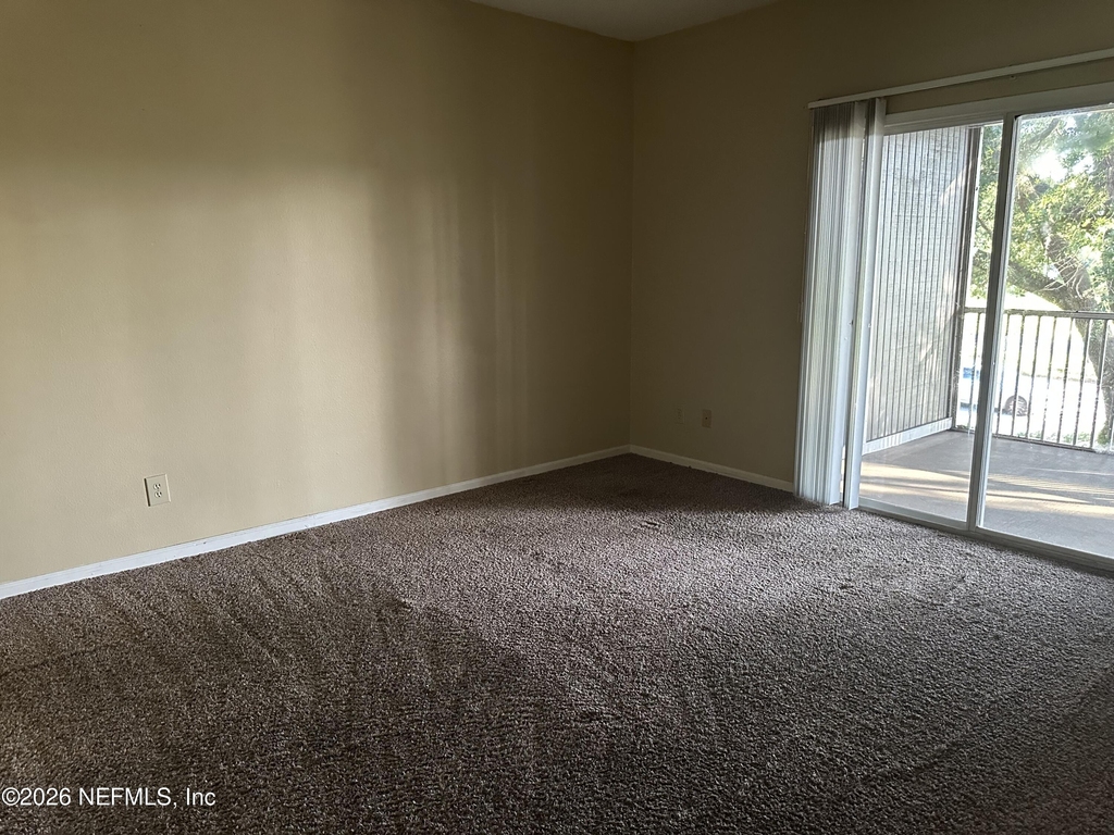 10000 Gate Pkwy N - Photo 8