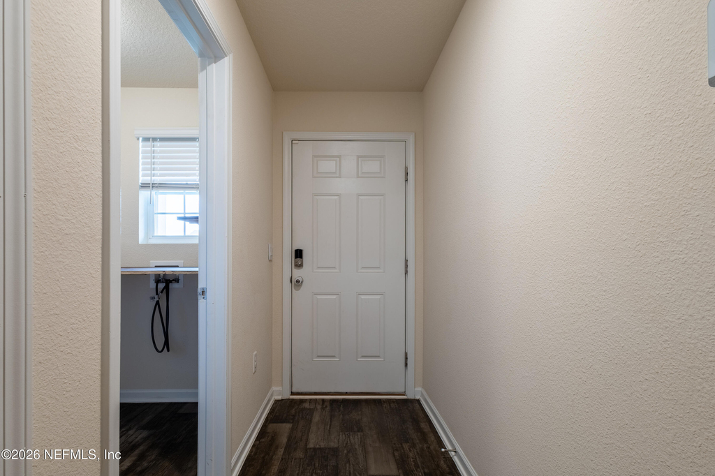 2446 Oak Stream Drive - Photo 3