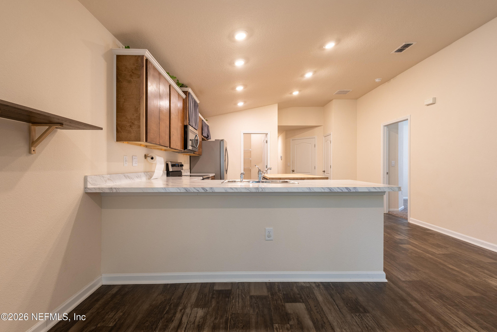 2446 Oak Stream Drive - Photo 12