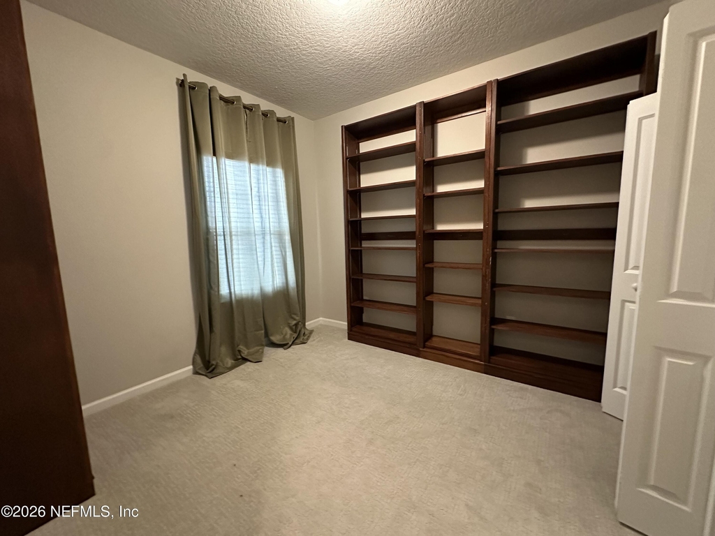 61 Pinebury Lane - Photo 18