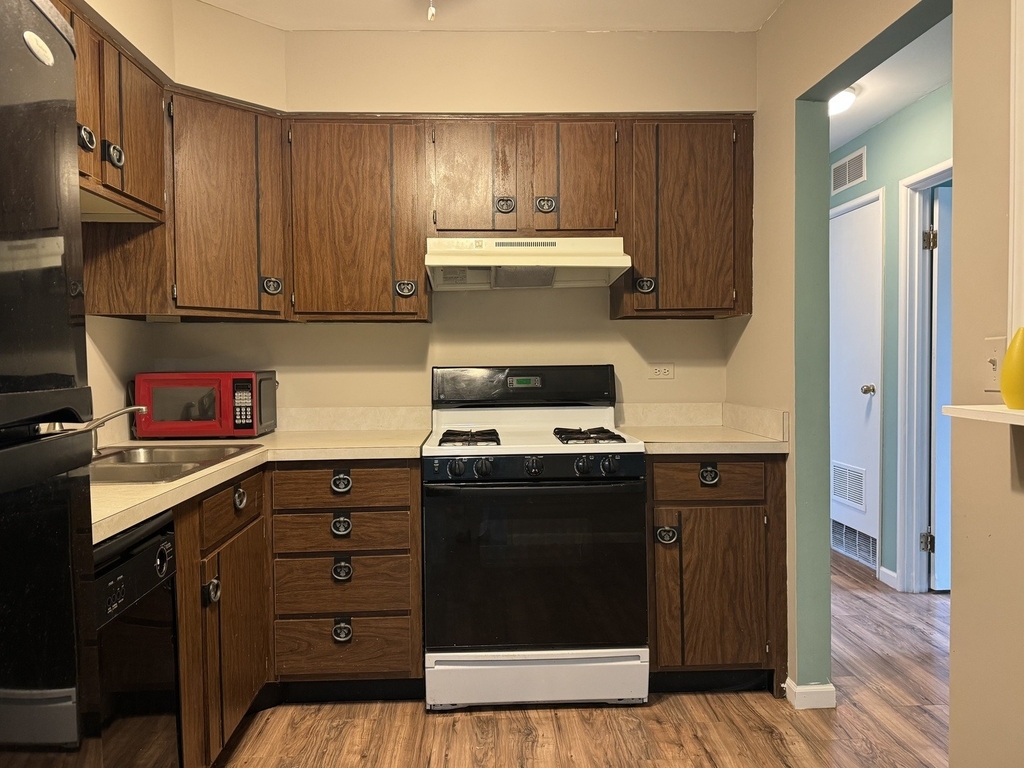 7303 Grand Avenue - Photo 10
