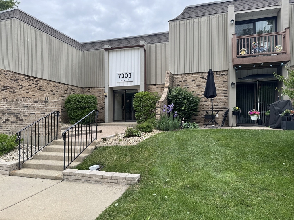7303 Grand Avenue - Photo 2