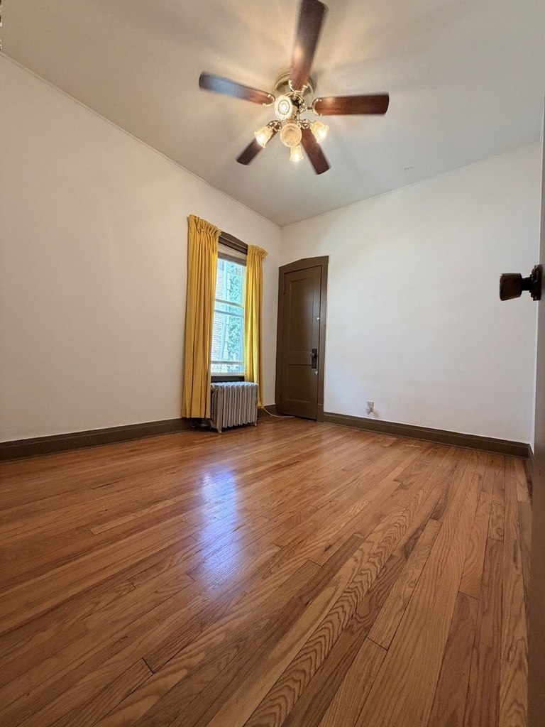 2618 N 73rd Avenue - Photo 10