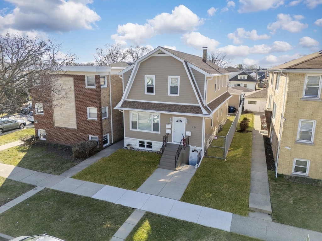 2618 N 73rd Avenue - Photo 2