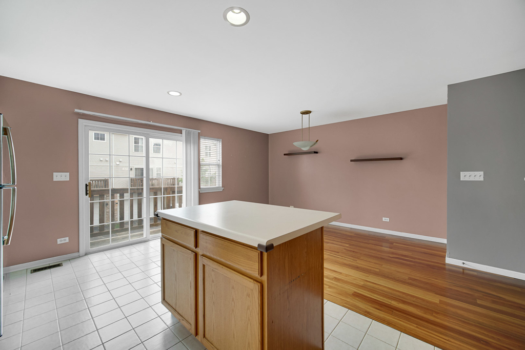 62 E Clare Court - Photo 5