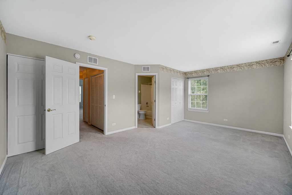 62 E Clare Court - Photo 8