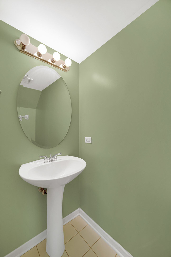 62 E Clare Court - Photo 7