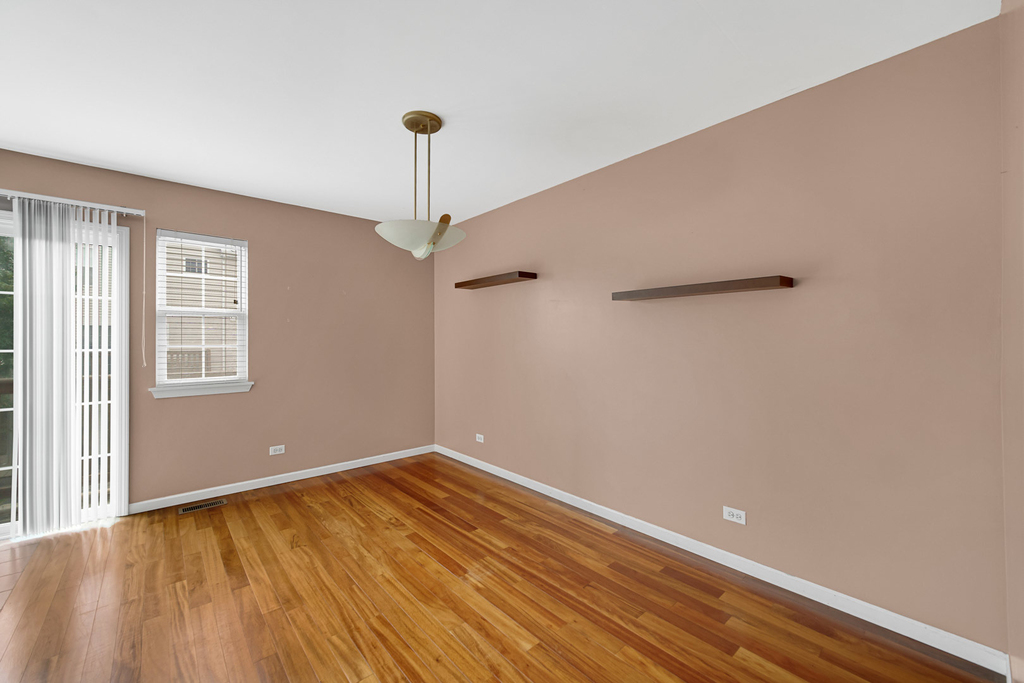 62 E Clare Court - Photo 14