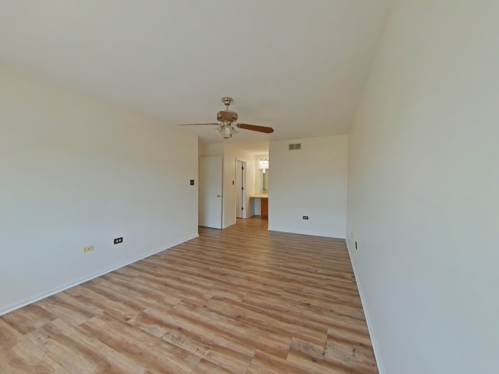 3524 Willowview Court - Photo 9