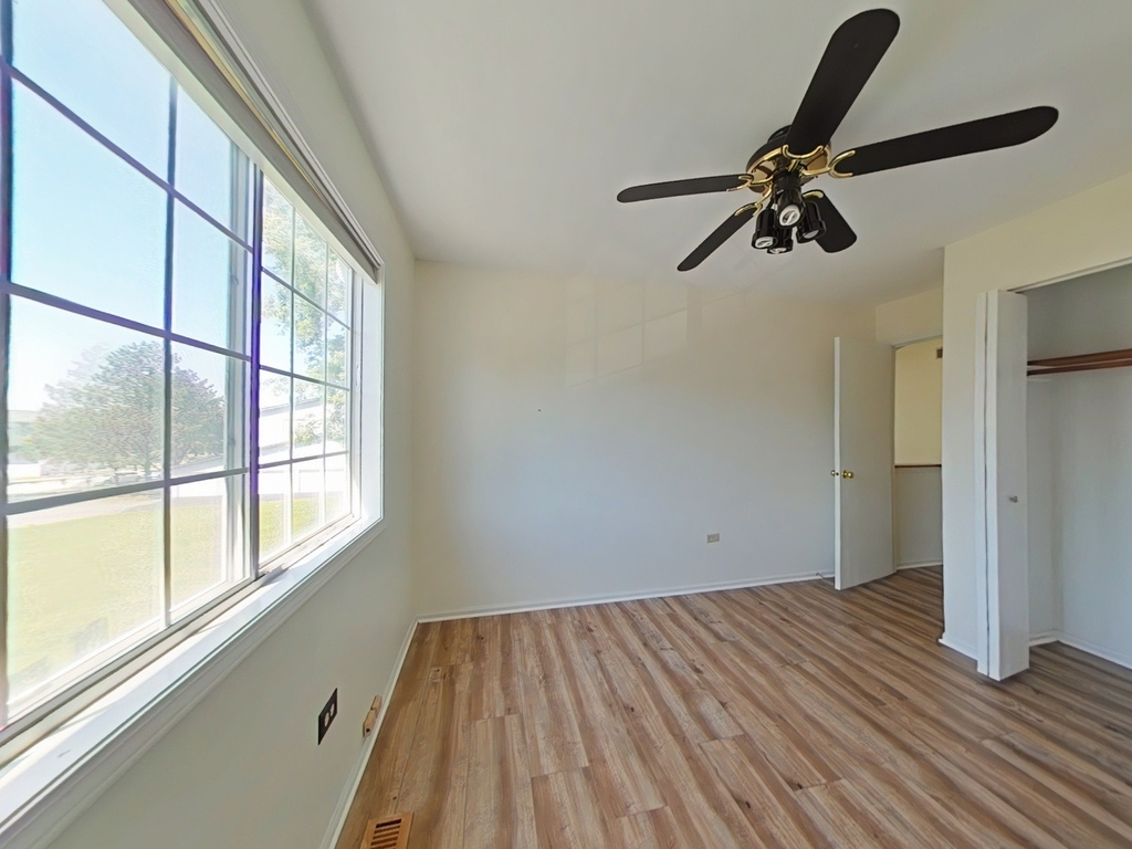 3524 Willowview Court - Photo 6