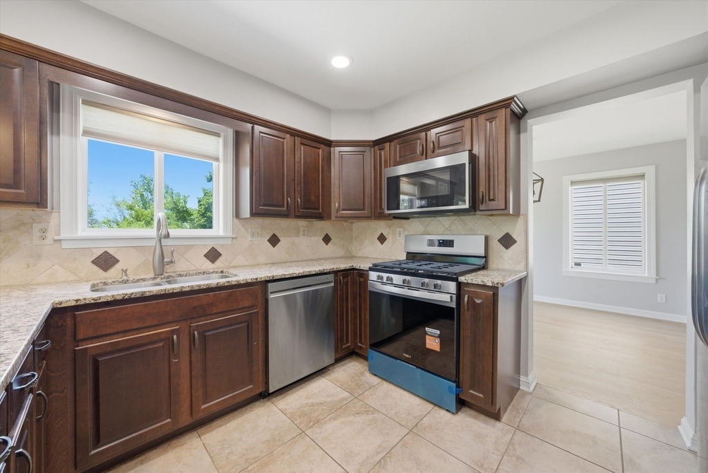 21854 W Kentwood Drive - Photo 13