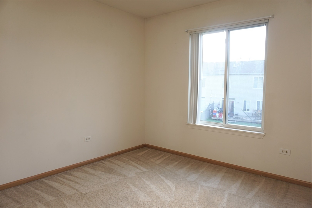 407 Waubonsee Drive - Photo 31