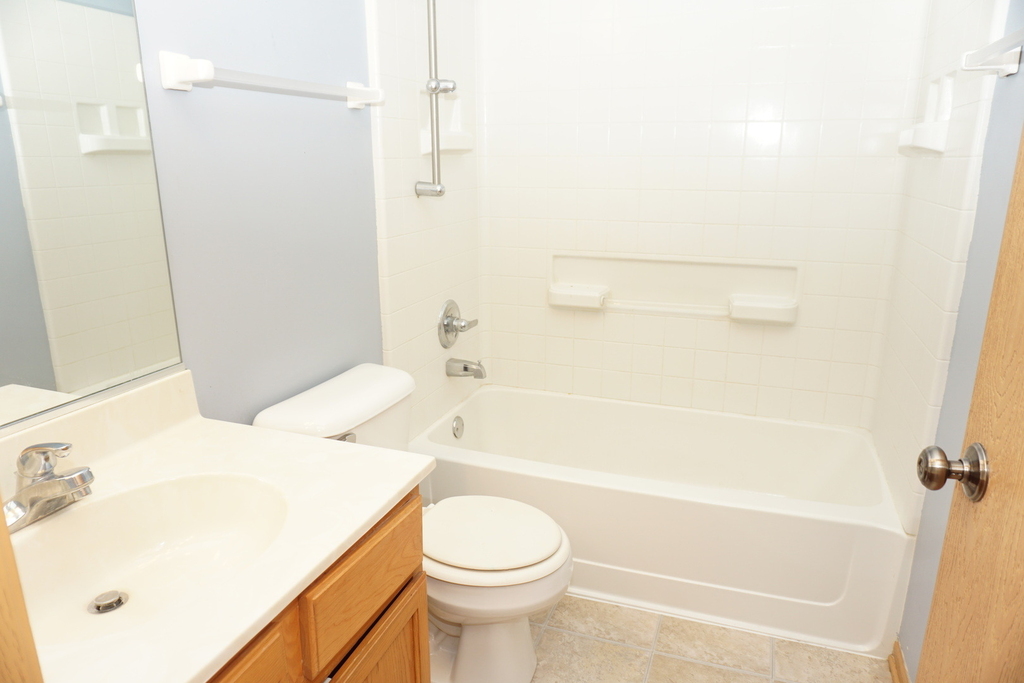 407 Waubonsee Drive - Photo 18