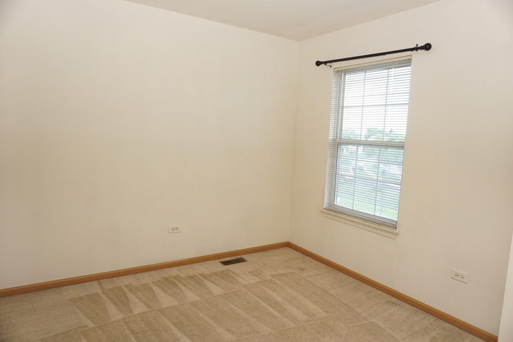 407 Waubonsee Drive - Photo 23